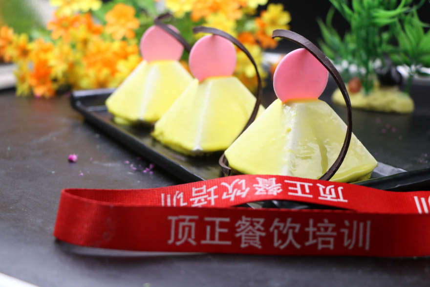 济南镜面蛋糕培训
